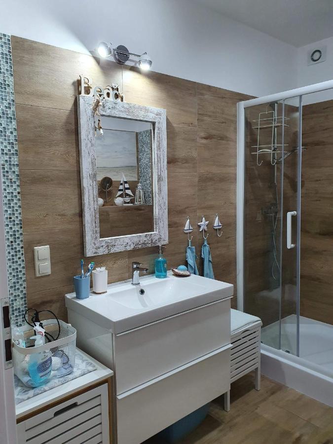 Apartament Bursztyn Pobierowo Ngoại thất bức ảnh