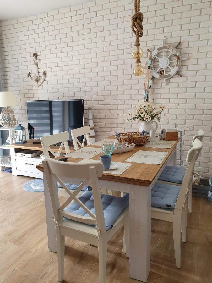Apartament Bursztyn Pobierowo Ngoại thất bức ảnh